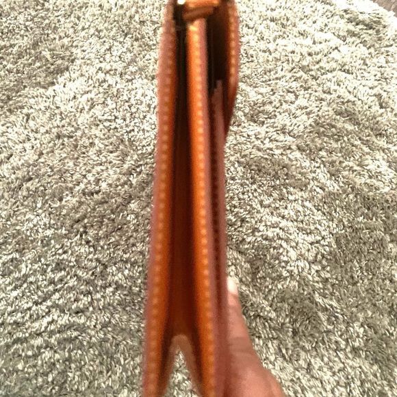 1 hr sale only Authentic Louis Vuitton clutch on Mercari Jewelsofava - Picture 8 of 16